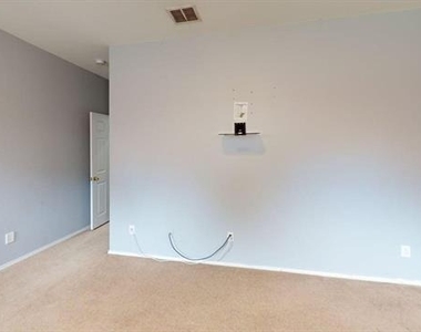 6513 Cartier Court - Photo Thumbnail 8