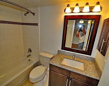 6910 Skillman Street - Photo Thumbnail 18