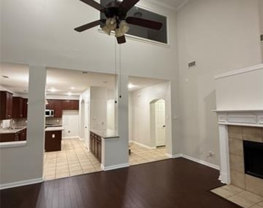 3817 Appleton Lane - Photo Thumbnail 2