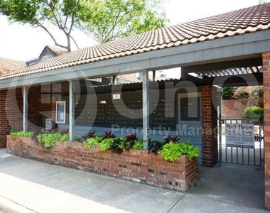 18240 Midway Road - Photo Thumbnail 13