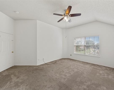 764 Whitman Place - Photo Thumbnail 23