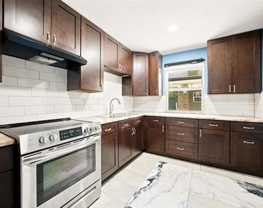 2016 Knollwood Lane - Photo Thumbnail 22