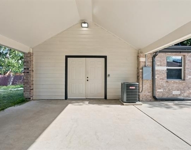 2016 Knollwood Lane - Photo Thumbnail 17