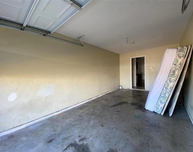 1816 Bessie Street - Photo Thumbnail 25
