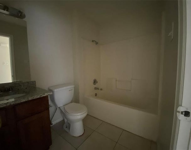 1816 Bessie Street - Photo Thumbnail 20