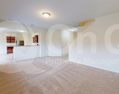 1623 White Mountain Way - Photo Thumbnail 3