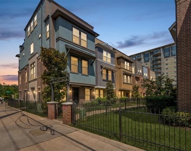 1309 Arch Place - Photo Thumbnail 1
