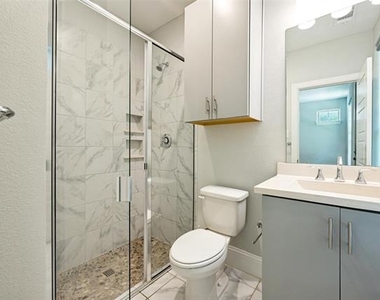 1309 Arch Place - Photo Thumbnail 8