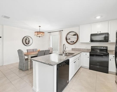 2926 Lorena Jordan Road - Photo Thumbnail 9