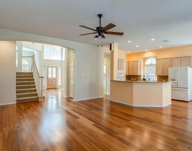 1304 Pagewynne Drive - Photo Thumbnail 6