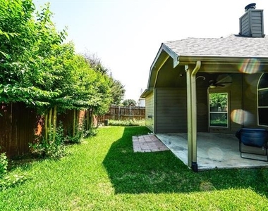 10204 Star Fish Street - Photo Thumbnail 24