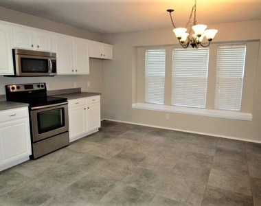 9836 Carter Drive - Photo Thumbnail 9