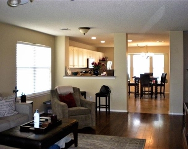 9836 Carter Drive - Photo Thumbnail 6