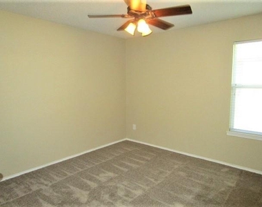 9836 Carter Drive - Photo Thumbnail 18