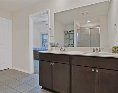 1107 Branding Iron Lane - Photo Thumbnail 11