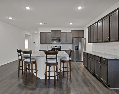 1107 Branding Iron Lane - Photo Thumbnail 8