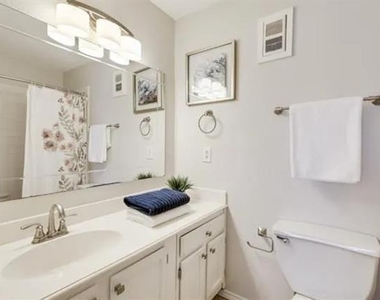 8400 Hickory Street - Photo Thumbnail 11