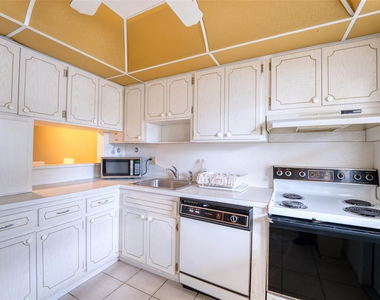 4700 Washington Street - Photo Thumbnail 2