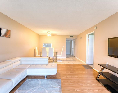4700 Washington Street - Photo Thumbnail 6