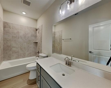1192 Daybreak Drive - Photo Thumbnail 13