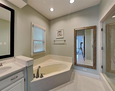 3420 Binkley Avenue - Photo Thumbnail 9