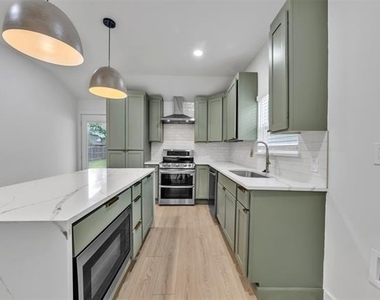 601 Pearson Avenue - Photo Thumbnail 10