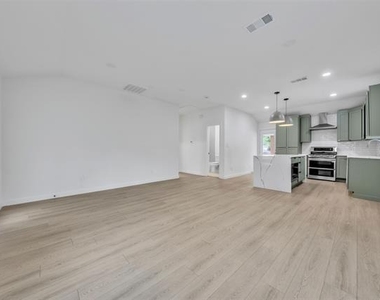 601 Pearson Avenue - Photo Thumbnail 9