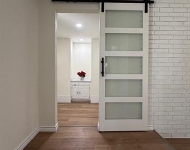 108 Amory Drive - Photo Thumbnail 2