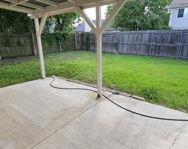 7801 Estates Way - Photo Thumbnail 22