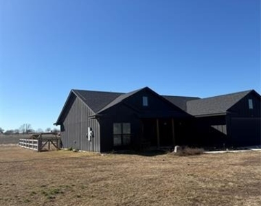 142 County Road 2630 - Photo Thumbnail 1
