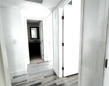 295 Woodland Road - Photo Thumbnail 11