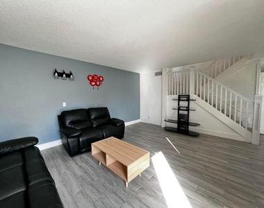 295 Woodland Road - Photo Thumbnail 4