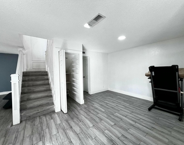 295 Woodland Road - Photo Thumbnail 3
