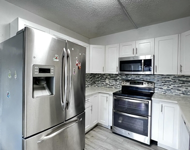 295 Woodland Road - Photo Thumbnail 18