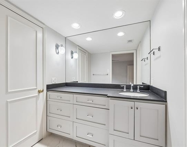 7023 Brookshire Drive - Photo Thumbnail 27