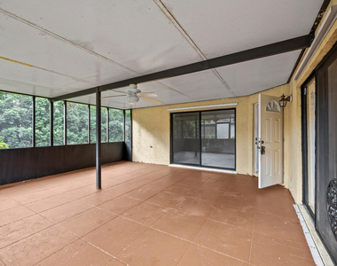 4211 Turnberry Circle - Photo Thumbnail 1