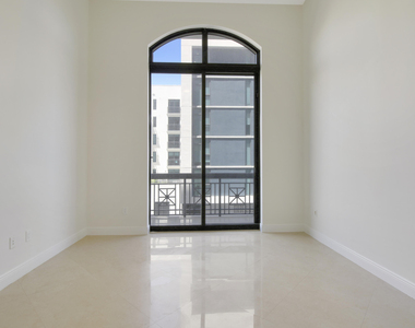 701 S Olive Avenue - Photo Thumbnail 21