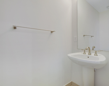 701 S Olive Avenue - Photo Thumbnail 7