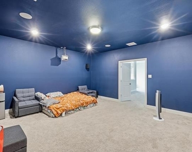 105 Portina Drive - Photo Thumbnail 17