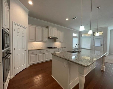 10040 Bodega Bay Road - Photo Thumbnail 15