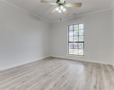 5620 Treese Street - Photo Thumbnail 11