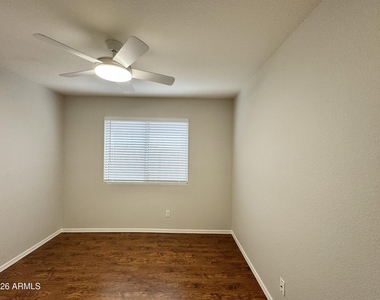 2302 E Edna Avenue - Photo Thumbnail 17