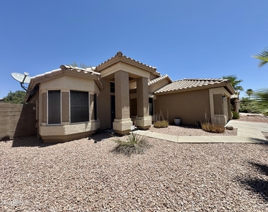 2302 E Edna Avenue - Photo Thumbnail 3