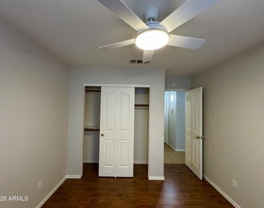 2302 E Edna Avenue - Photo Thumbnail 20