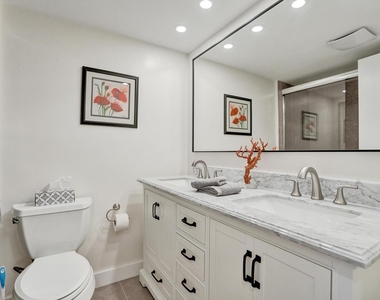 2866 Ne 30th Street - Photo Thumbnail 17