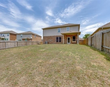 1608 Persimmon Drive - Photo Thumbnail 26