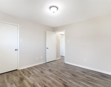 2179 Southern Place - Photo Thumbnail 27
