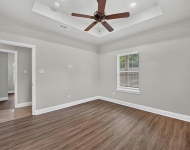3205 Bois D Arc Street - Photo Thumbnail 20