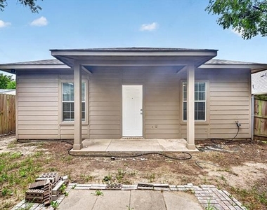 3205 Bois D Arc Street - Photo Thumbnail 22