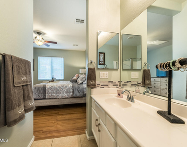 1546 E Azalea Drive - Photo Thumbnail 45